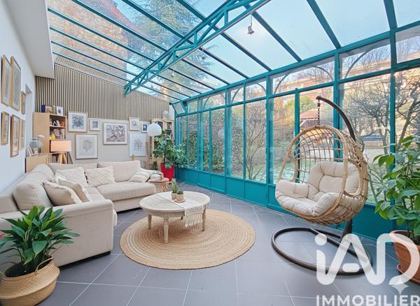 Maison à vendre 7 pièces 180 m² Suresnes