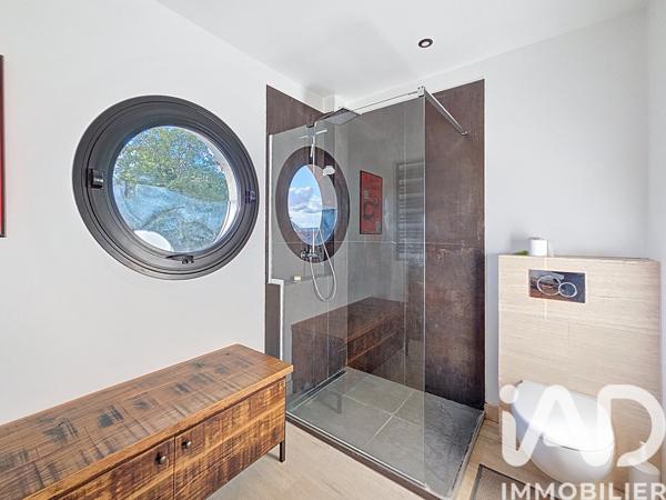 Maison à vendre 7 pièces 180 m² Suresnes