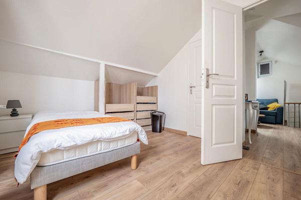 Maison familiale, charme de l'ancien et confort