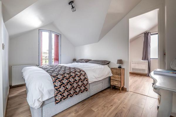 Maison familiale, charme de l'ancien et confort