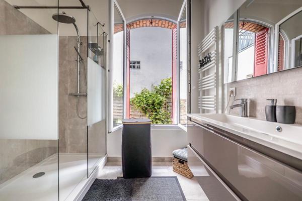 Maison familiale, charme de l'ancien et confort