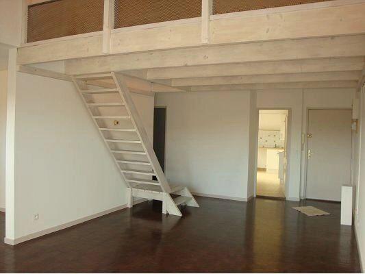 Location                                                      Appartement
                        
                     3 pièces                      78 m2                     à Montpellier