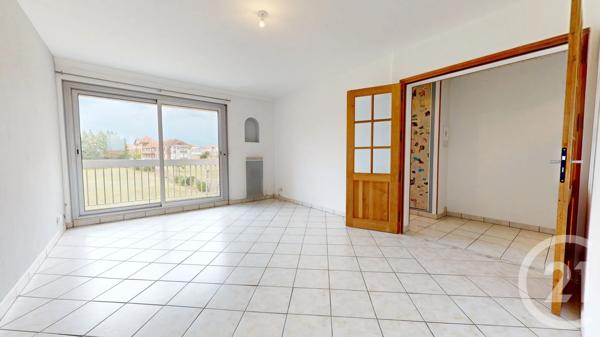 Appartement à vendre  3 pièces - 53,01 m 2   ST QUENTIN  - 02