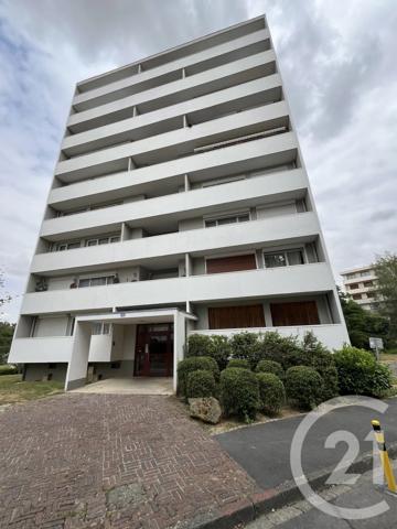 Appartement à vendre  3 pièces - 53,01 m 2   ST QUENTIN  - 02