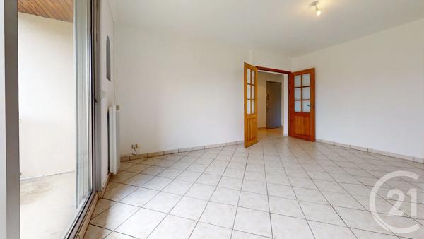 Appartement à vendre  3 pièces - 53,01 m 2   ST QUENTIN  - 02