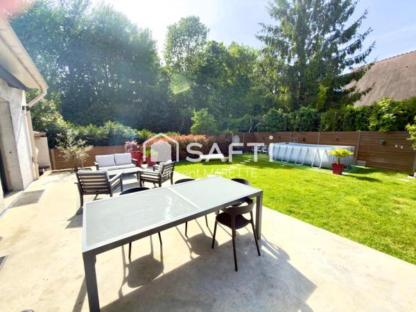 Posez vos valises dans cette élégante maison connectée avec jardin, piscine et terrasse