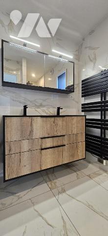 Maison Neuve - 5 chambres - 5 salles d'eau - Pièce de vie 64m²