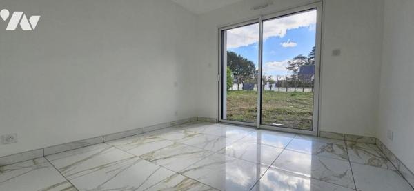 Maison Neuve - 5 chambres - 5 salles d'eau - Pièce de vie 64m²