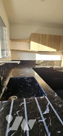 Maison Neuve - 5 chambres - 5 salles d'eau - Pièce de vie 64m²