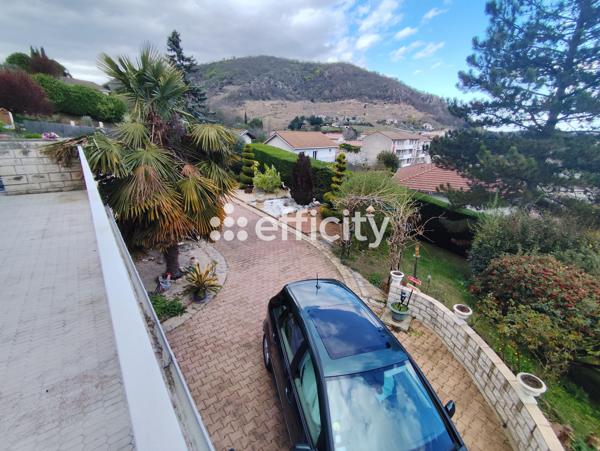 Maison 8 pièces - 250 m² Exclusivité