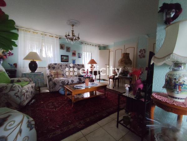Maison 8 pièces - 250 m² Exclusivité