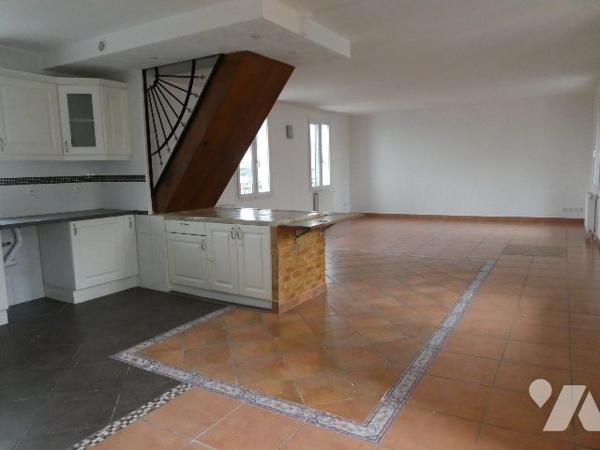 Duplex de 105 m² avec pièce de vie de 52 m²