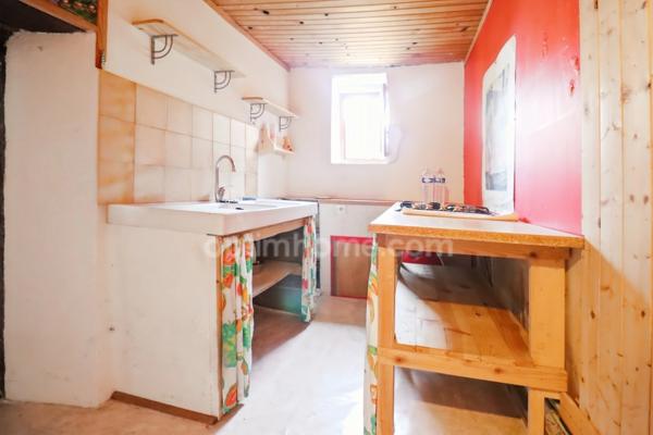 Maison de Charme en Pierre 69 m² - 3 pièces - 2 Chambres - Terrasse - DOMPIERRE LES EGLISES (87)