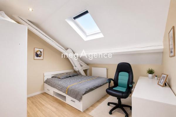 Maison à LA RICAMARIE, 42150 - 6 pièces 156m²