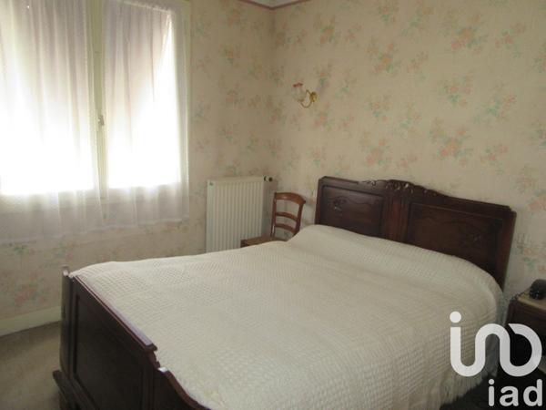 Maison 5 pièces de 86 m² à Moncoutant (79320)