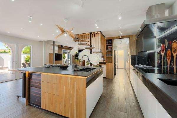 Vente Maison de luxe Agde 4 Pièces 143 m²