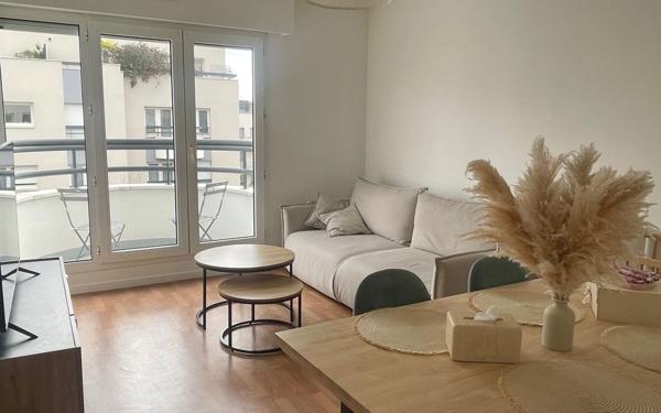 Appartement à louer    2 pièces • 44,52 m2 Suresnes