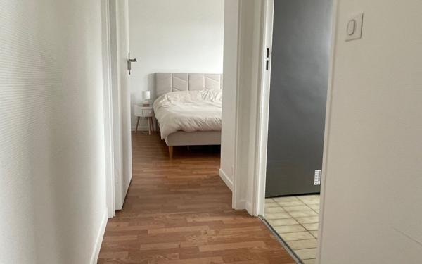 Appartement à louer    2 pièces • 44,52 m2 Suresnes