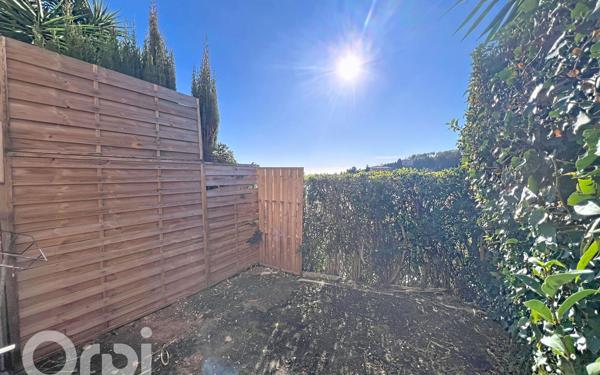 Appartement à vendre    2 pièces • 42 m2 Villeneuve-Loubet