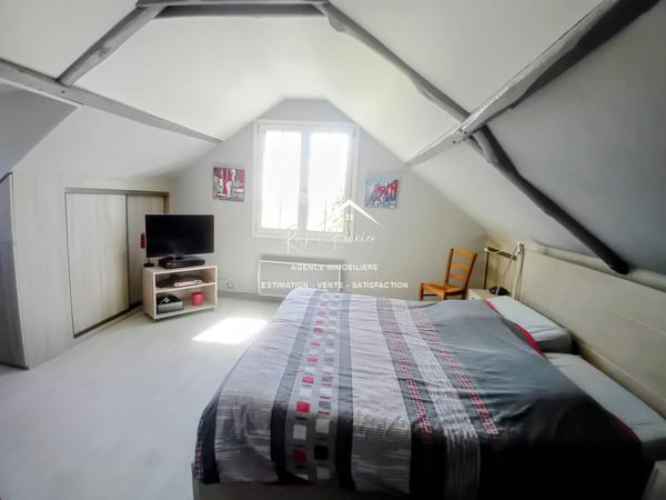 Vue sur la campagne, venez poser vos valises dans cette charmante maison familiale