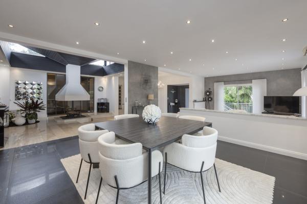 Vezin-le-Coquet (35132) MAISON D'EXCEPTION AU COEUR D'UN BEAU PARC ARBORE AUX PORTES DE RENNES