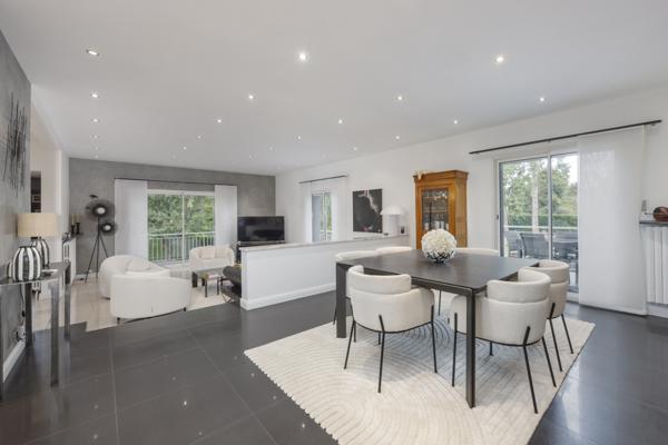 Vezin-le-Coquet (35132) MAISON D'EXCEPTION AU COEUR D'UN BEAU PARC ARBORE AUX PORTES DE RENNES