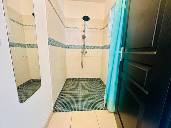 Villa 6 pièces 144 m2 avec jardin et garage