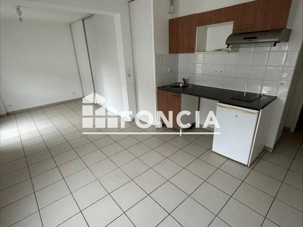 Location Studio 34 m² - 230 AVENUE DE CASTRES Toulouse 31500
