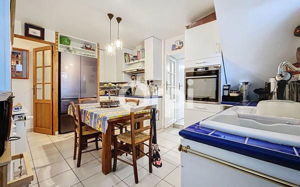 Maison à vendre    6 pièces • 121 m2 Mouy