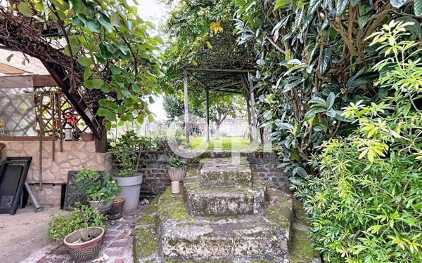 Maison à vendre    6 pièces • 121 m2 Mouy