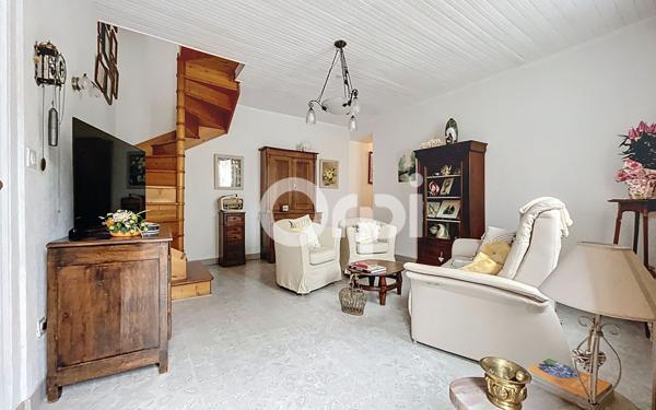 Maison à vendre    6 pièces • 121 m2 Mouy