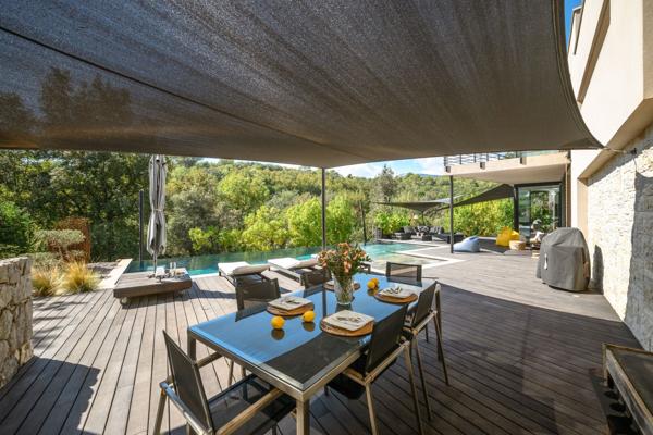 Vente Maison contemporaine La Colle-sur-Loup 6 Pièces 237.5 m²