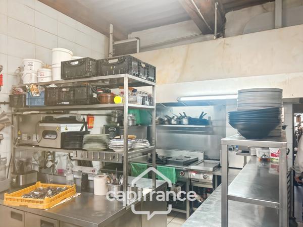 Fonds de commerce RESTAURANT PUB LICENCE IV à vendre LYON 4EME ARRONDISSEMENT (69)116m2