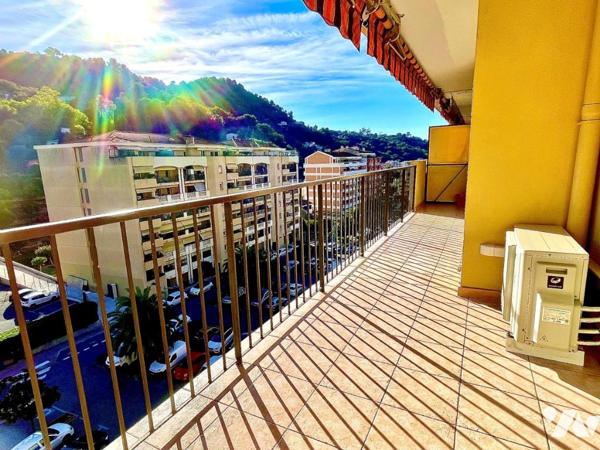 Menton Careï, 3 pièces Balcon vue dégagée, cave 