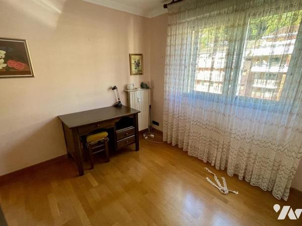 Menton Careï, 3 pièces Balcon vue dégagée, cave 