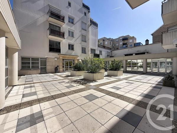 Appartement T2 à vendre  2 pièces - 44 m 2   REIMS  - 51
