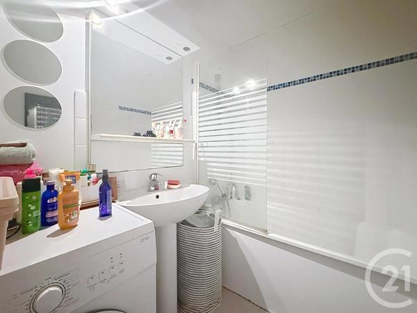 Appartement T2 à vendre  2 pièces - 44 m 2   REIMS  - 51