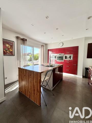 Maison à vendre 5 pièces 179 m² Cestas