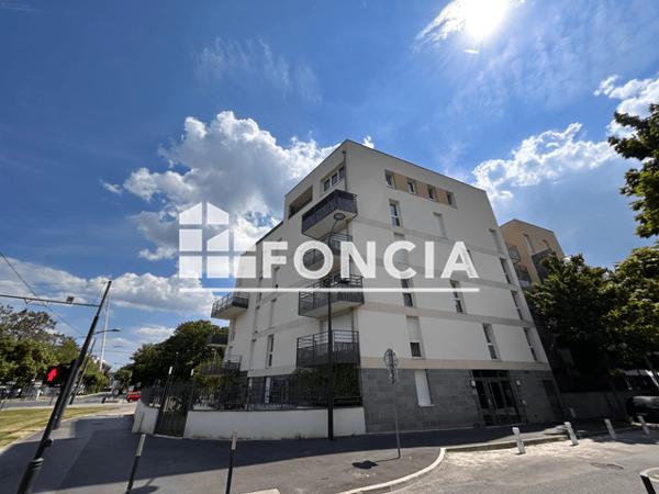 Location Parking 13.05 m² - RUE ARLETTE REMIA COUDRON Reims 51100