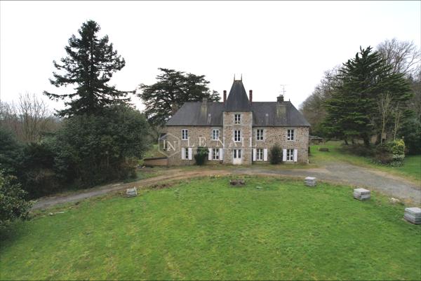 Manoir ISMH à vendre, fin XVII, début XVIII siècle dans la Manche