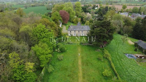 Manoir ISMH à vendre, fin XVII, début XVIII siècle dans la Manche