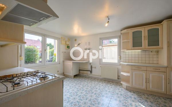 Maison à vendre    3 pièces •  Santes