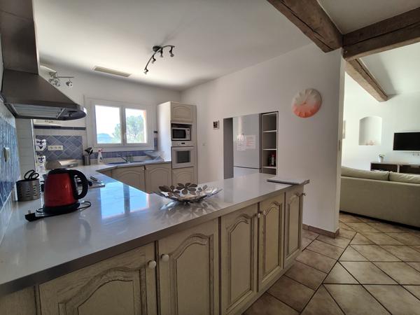 Brignoles (83170) Propriété avec vue dominante exceptionnelle, 2 villas sur 1.6 hectare environ