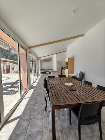 Brignoles (83170) Propriété avec vue dominante exceptionnelle, 2 villas sur 1.6 hectare environ