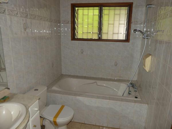 Maison à restaurer à vendre à Les Avirons à la Réunion (97425), ref : 97405/255   
Le Ruisseau