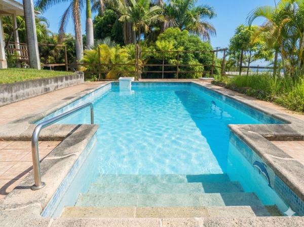 Maison à restaurer à vendre à Les Avirons à la Réunion (97425), ref : 97405/255   
Le Ruisseau