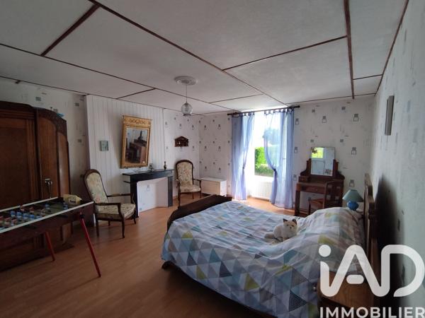 Maison à vendre 6 pièces 169 m² Saint-Paul-en-Gâtine