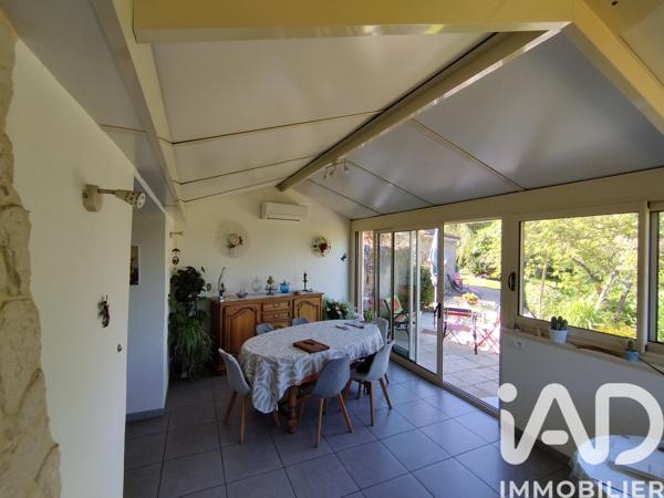 Maison à vendre 6 pièces 169 m² Saint-Paul-en-Gâtine