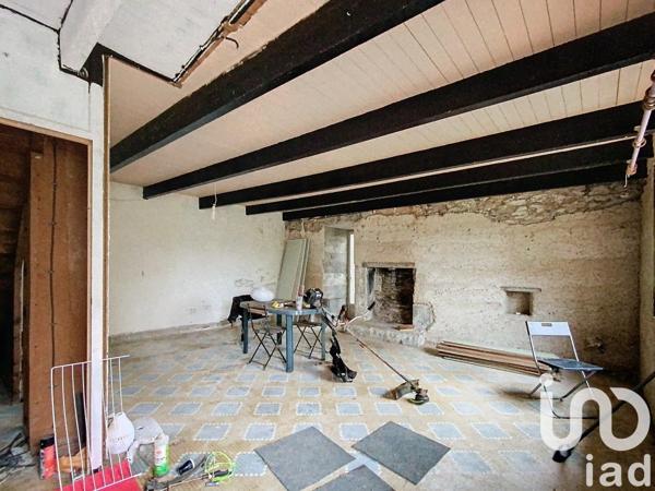 Maison 3 pièces de 107 m² à Uzel (22460)