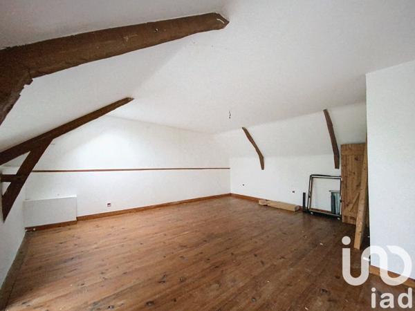 Maison 3 pièces de 107 m² à Uzel (22460)